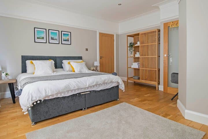 Larkhill House photo 5