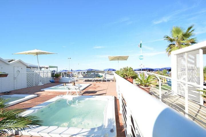 Riccione Beach Hotel photo 4