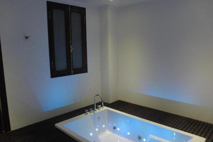 Capital Hotel photo 4
