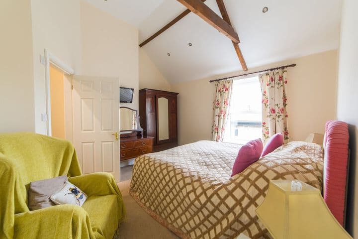 Riding Farm Cottages photo 2