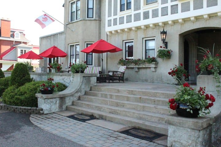 Grey Gables Inn photo 4