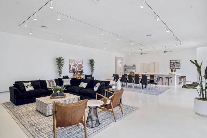 Dream Home photo 1