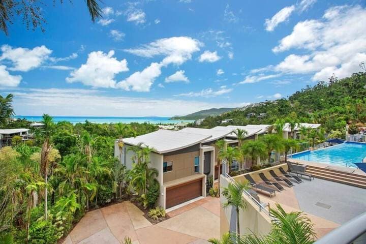 Azure Sea Whitsunday Resort photo 2