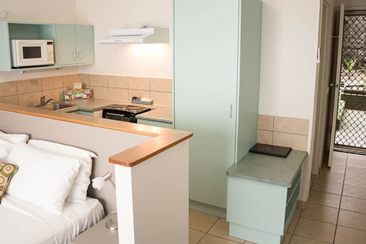 Adina Place Motel Apartments photo 4