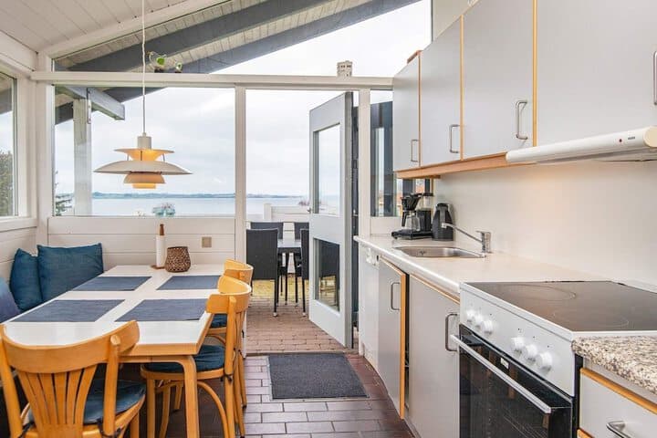 6 Person Holiday Home in Aabenraa photo 4