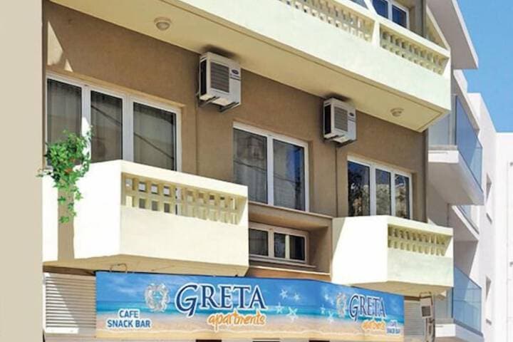 Greta Apartments photo 5