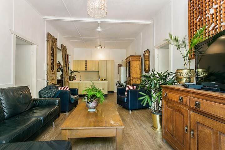 Jaspers Apartments photo 3