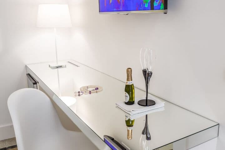 Home Boutique Luxury & Design photo 2