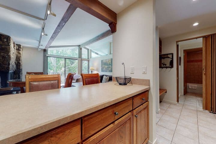 Lichenhearth CoralTree Residence Collection photo 2