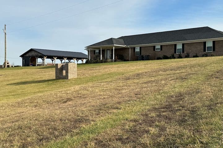 Crab Orchard destination view