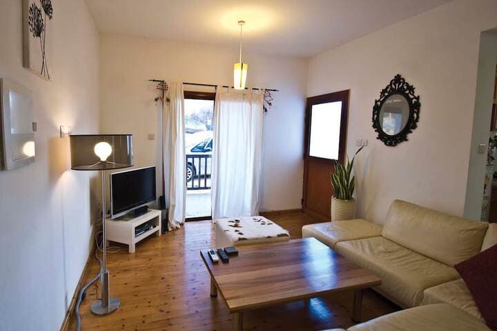 Laneia destination view