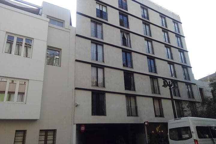 Rukaza Lastarria photo 3