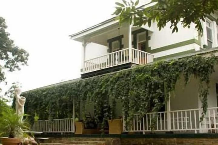 Royston Hall Guesthouse photo 5