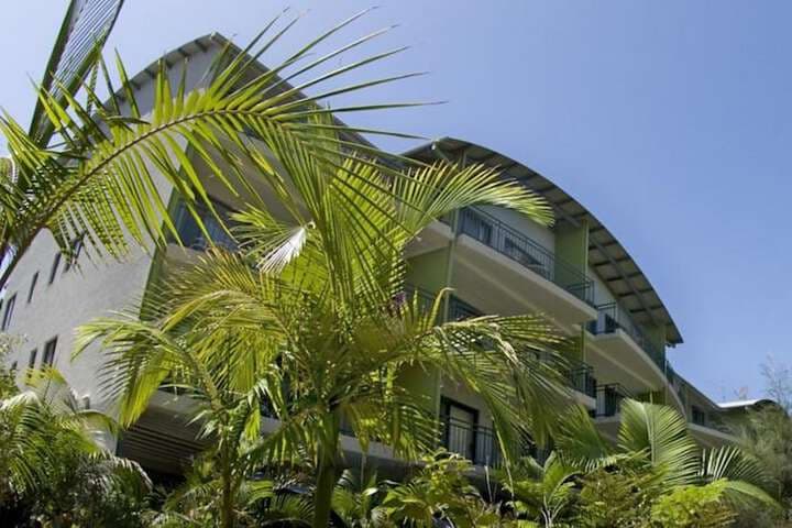Flynns Beach Resort photo 2