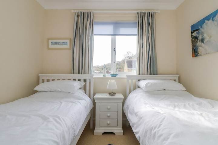 Oyster Cottage photo 3