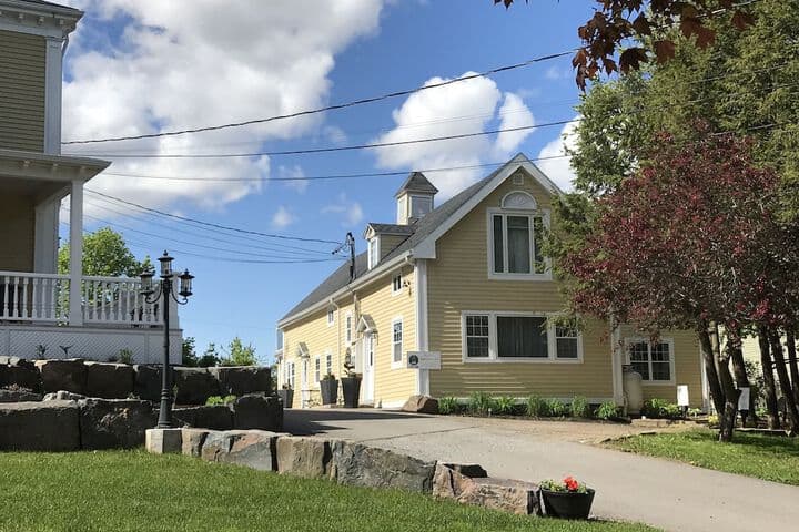 Tattingstone Inn photo 3
