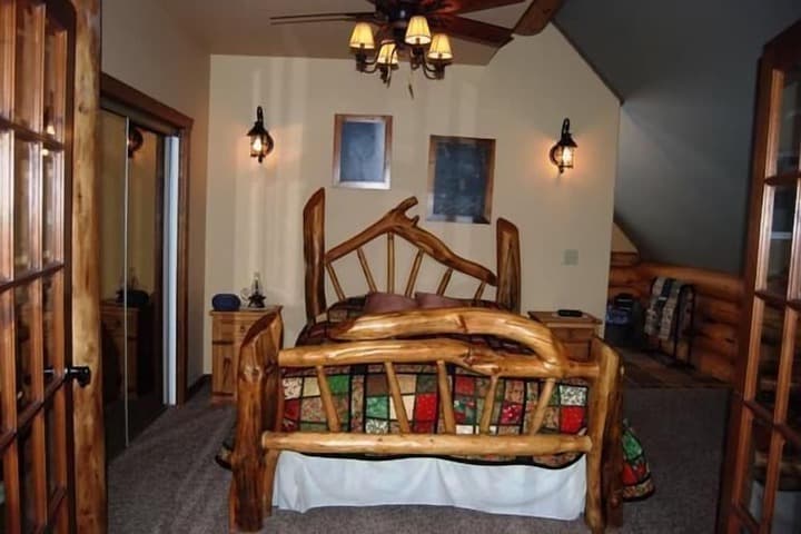 Kowal Ski Cabin by Apex Accommodations photo 4