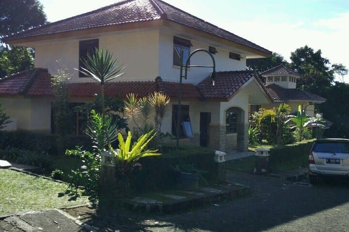 Villa Sabrina Bumi Ciherang photo 3