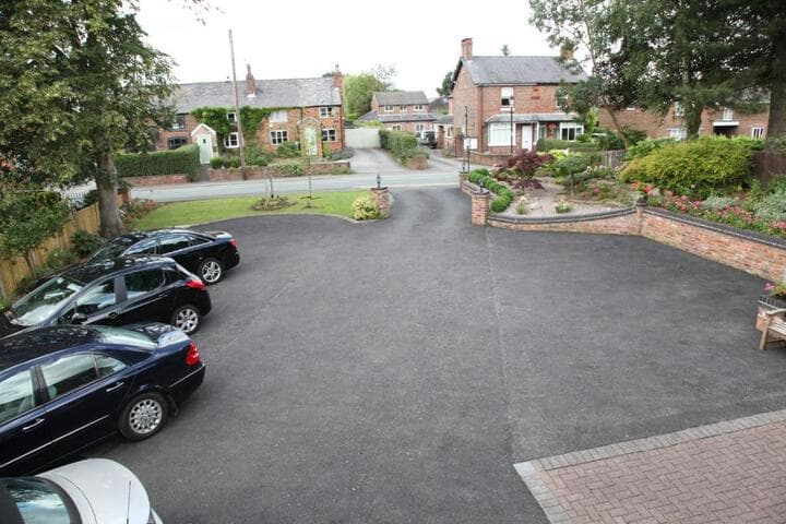 The Hinton Guest House photo 4
