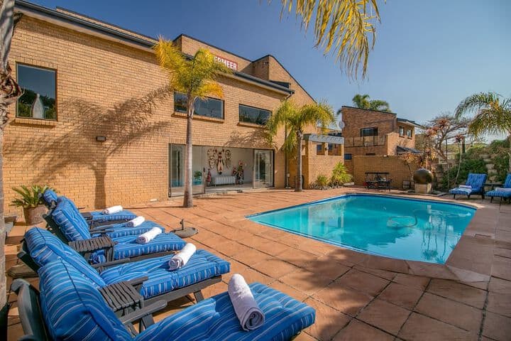Overmeer Guest House photo 2