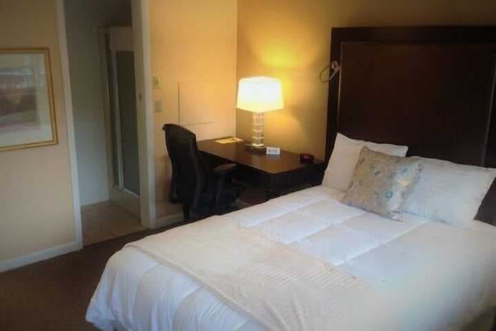 Wayne Inn photo 3