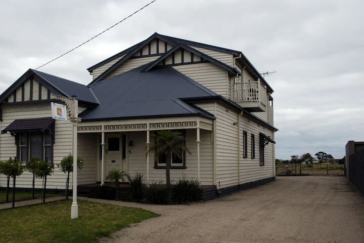 Pelican Sands Bed & Breakfast photo 2