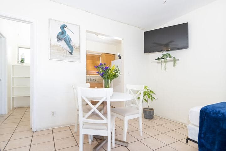 Tropic Isle Hotel&Apartment photo 4