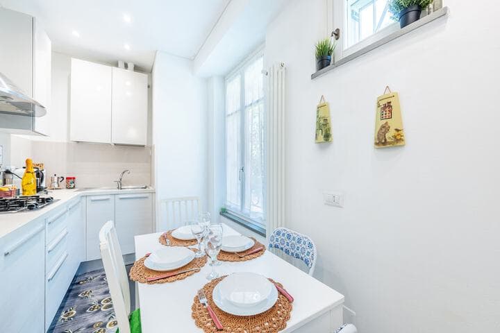 Hanging Garden with Air Conditioning photo 4