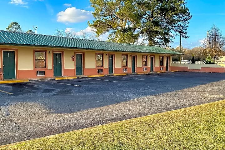 Hotel O Tallassee Hwy 14 photo 1