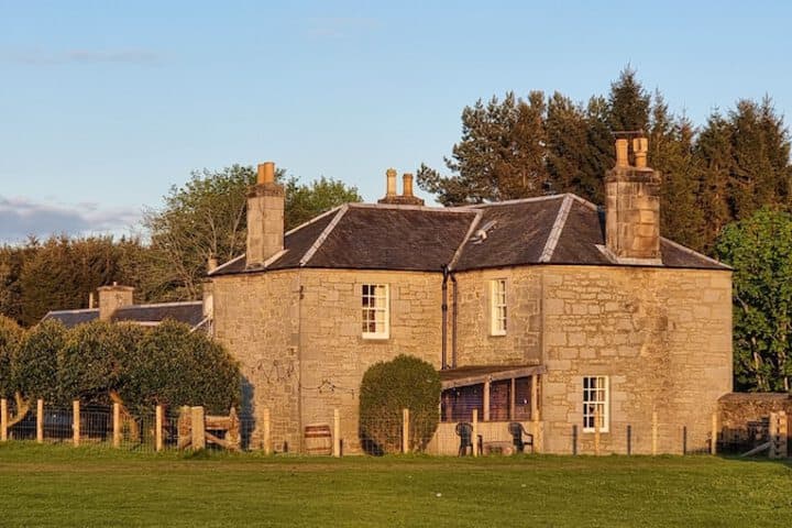 Parkhead House photo 5