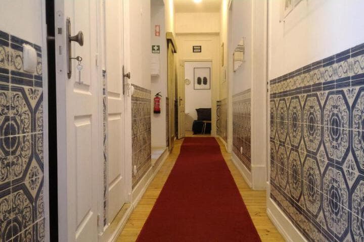 Ritz & Freud Guest House photo 4
