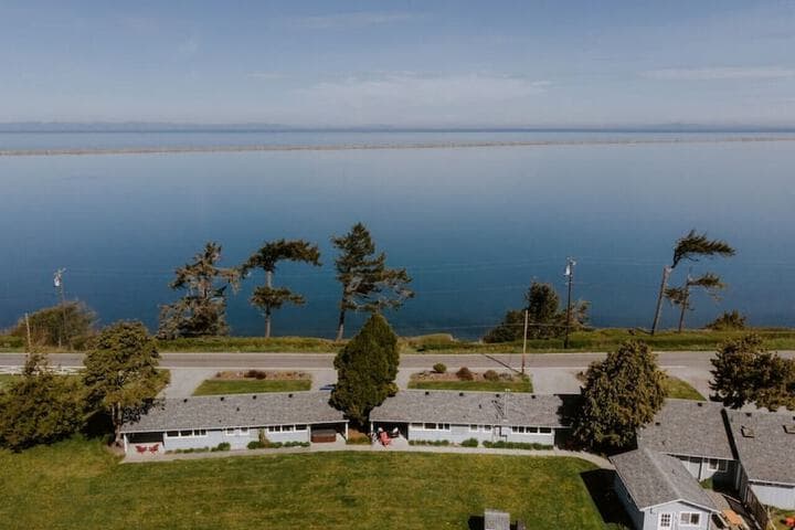 Dungeness Bay Cottages photo 2