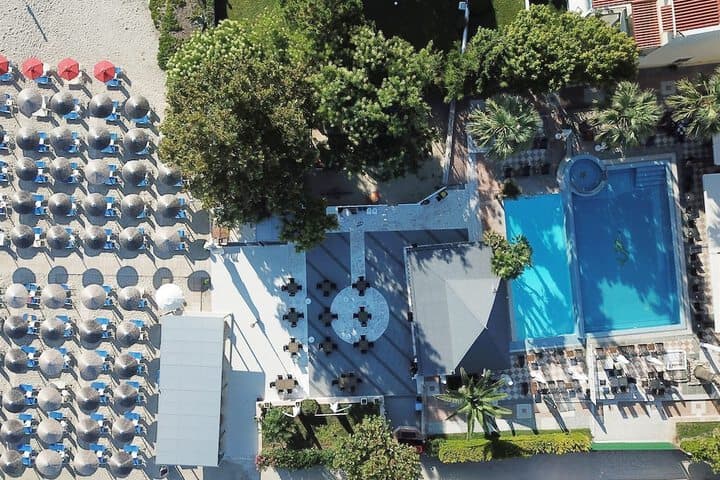Naias Beach Hotel photo 4