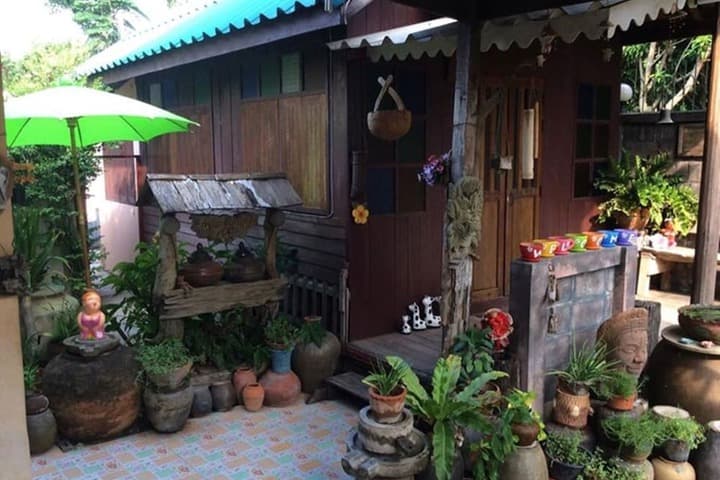 BaanChompooAmphawa photo 2