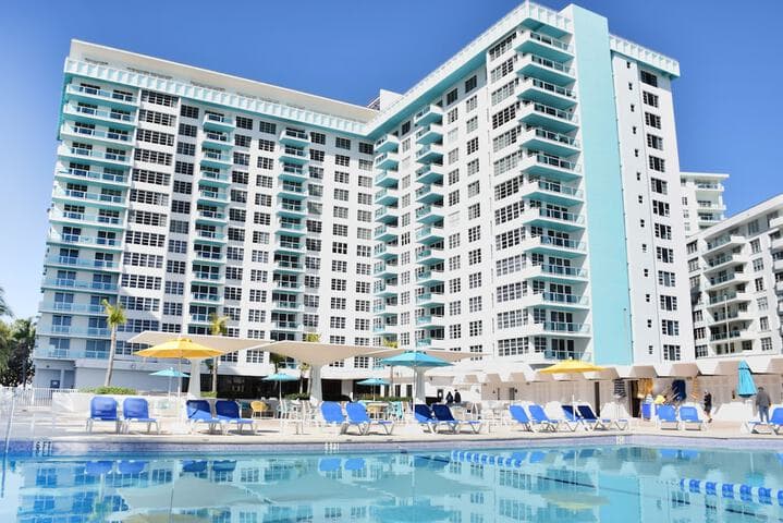 Seacoast Suites on Miami Beach photo 1