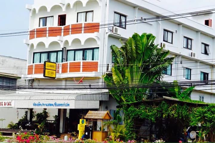 Khiri Mat destination view