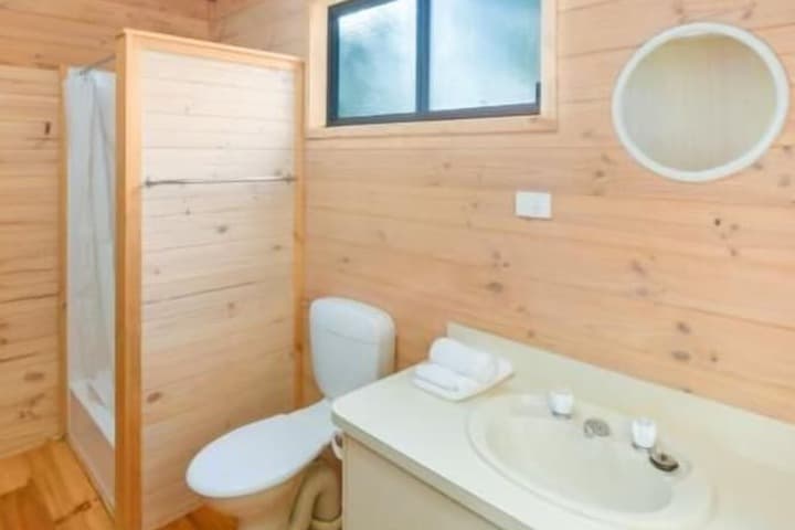 Lakes&Craters Holiday Park photo 5