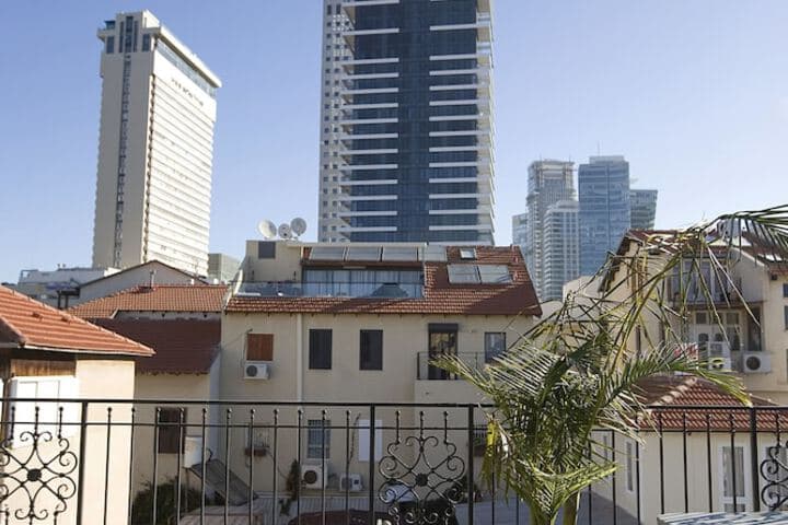 Molcho Neve Tzedek photo 2