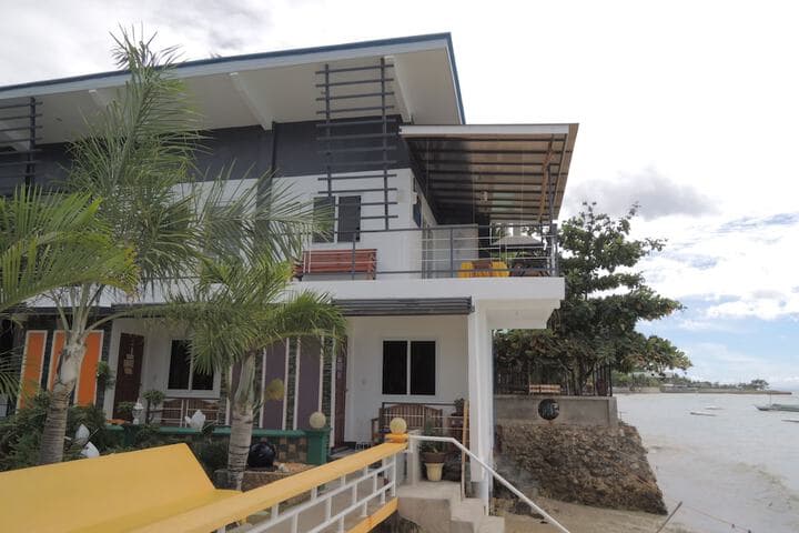 L&M Hearthstones Lodge photo 2