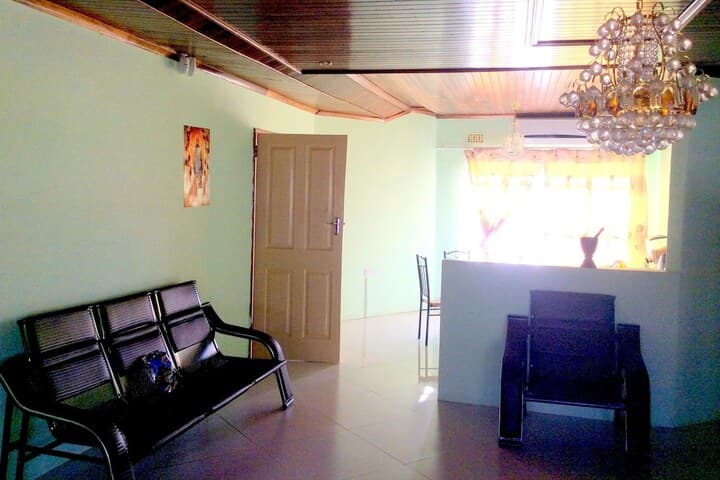 Sharon Avenue Guesthouse photo 5