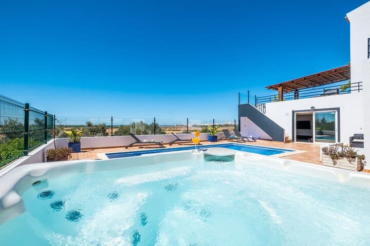 Villa Avalon photo 5