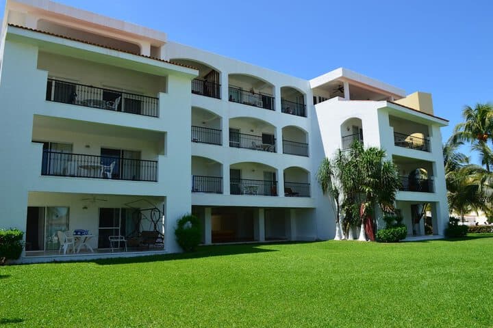 Beachscape Kin ha Villas & Suites photo 3