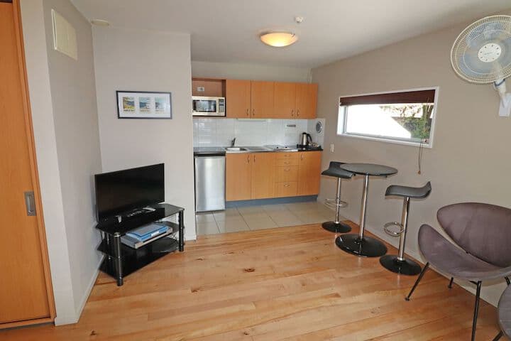 Sumner Bay Motel & Apartments photo 4