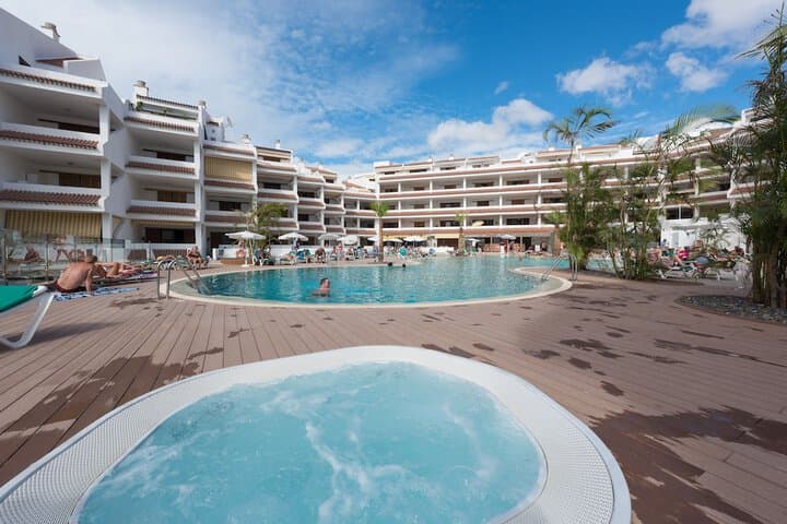 Paloma Beach Apartments photo 4
