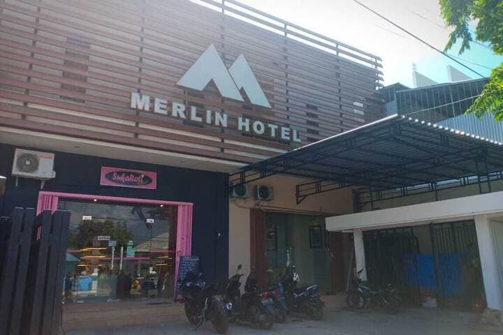 Merlin Hotel photo 2