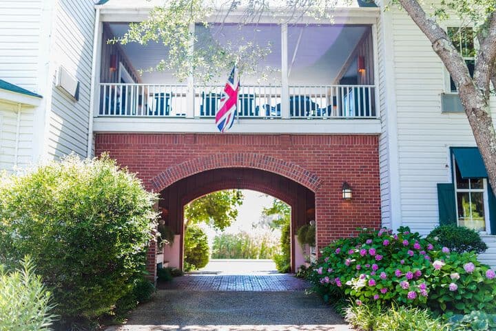 Roanoke Island Inn photo 2