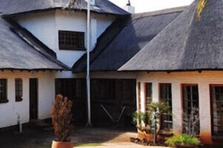 Maclear Manor Guesthouse photo 2