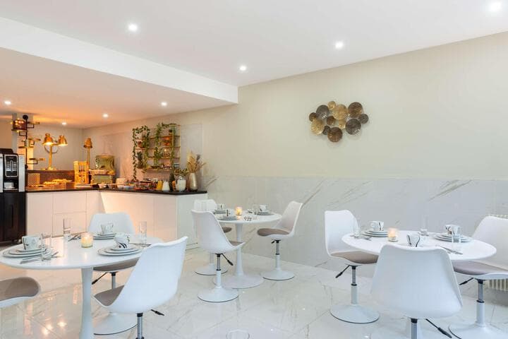 Hotel DAngleterre photo 3