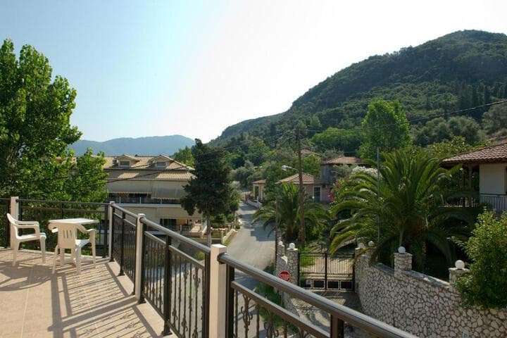 Geroulis Stefanos Studios photo 4