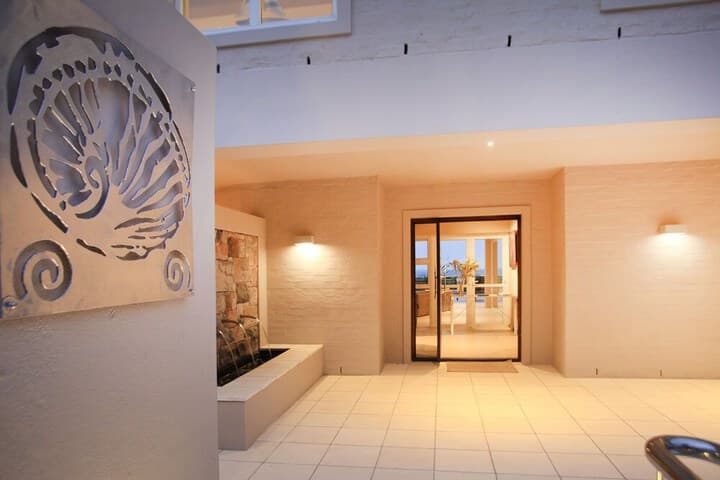 Abalone Guest Lodge photo 5